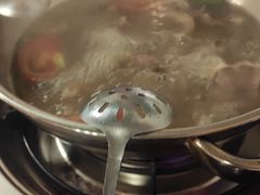 -老石黑山羊毛驴肉火锅(金凯广场店)