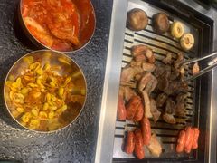 -臻牛烤肉