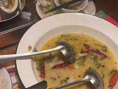 -爱碗亭·鲜炒湖南菜(壹城中心店)