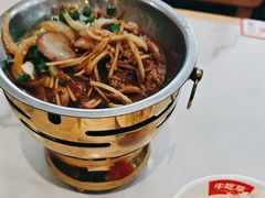 -牛吃草牛肉面(甬港南路店)