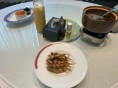 -梅花香里大酒店(郁金香路店)