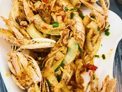 -覃记海鲜美食餐厅