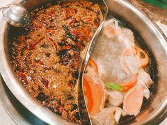鸳鸯锅-朱氏胖子烂火锅(洪崖洞店)