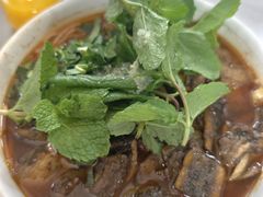 -铭记嘎洒生态鳝鱼(迎春街店)