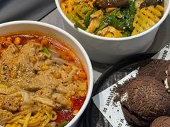 -W COLLECTIVE  DESSERT SHOP