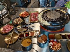 -胡悦里韩式烤肉(芝罘万达广场店)
