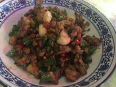 -味上湘菜馆(岳麓山店)