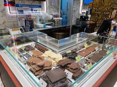 -VENCHI 闻绮(北京国贸商城店)