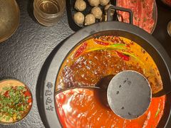 -晓宇重庆火锅(西安荟聚店)