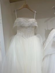 -拉瑞娜LaReine婚纱礼服高级定制