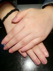 -EMILY艾枚莉美甲美睫·美颜·现磨咖啡