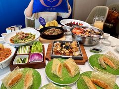 -品海楼·大连海胆锅贴馆(东港店)