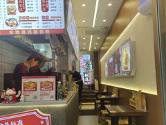 -二娃邓板凳面(解放碑店)