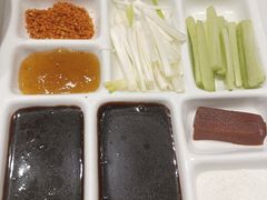 -小桃红·东北菜·春饼烤鸭(南阳湖街店)