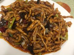 鱼香肉丝-清香园大连老菜馆(成仁街店)