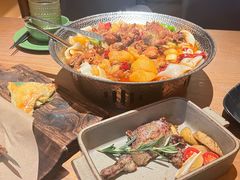 -耶里夏丽·丝路国际·新疆餐厅(浦东区东方路店)