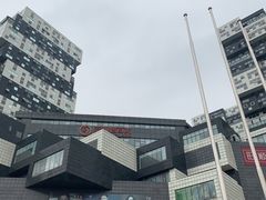 -资和信百货商场