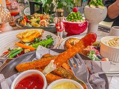 -玲婧胡同·生日蛋糕·餐厅(嘉里城店)