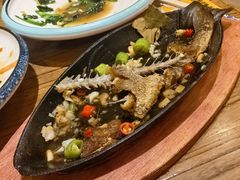 -东来菜馆•手抓海鲜家常菜•海鲜锅贴(鸽子窝店)