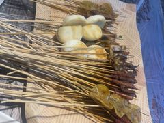 -老街烧烤大排档·地道湖北菜·龙虾馆(汉口火车站店)
