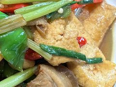 -九道菜有鸡鱼头(石鼓路店)