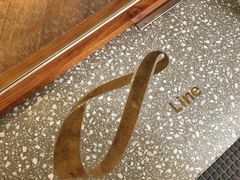 -Line 咖啡(石厦花园店)