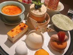 甜品总汇-湖滨28中餐厅·西湖宴·杭州君悦酒店