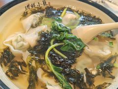 -玖鲜小笼(中山广场店)