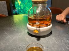 -蝴蝶里·粤菜·点心(滨江龙湖店)