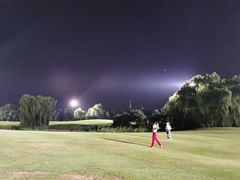 -万柳高尔夫俱乐部