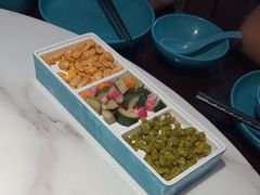 -荷塘秋月·本帮江浙菜(国权路店)