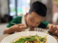 -必胜客(上海华谊新所店)
