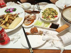 -梅利汴京烤鸭•开封豫菜地标店(东大街店)