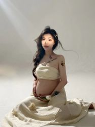 点击看大图 -十孕纪高端孕妇亲子摄影