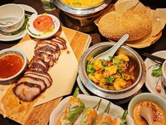 -大头虾越式风味餐厅(光明广场店)