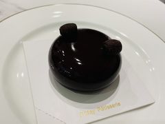 -Fridi Patisserie Cafe