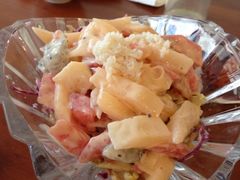 鲜果蟹肉沙拉-院落创意菜