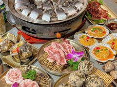 -围炉肉舍•炭烤活鳗•丹东海鲜烤肉(步行街店)