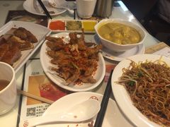 -新大咀港式茶餐厅(宝山万达店)