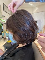 -Hello Lady发型设计