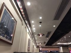 -一哥澳门豆捞 · 十七年经典澳门火锅(四季天地店)