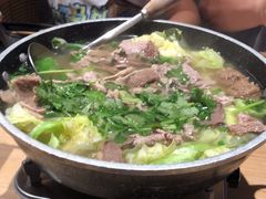 -川堂风·跷脚牛肉·乐山爆炒(宝山日月光店)