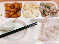 四食堂的饭菜-浙江大学(玉泉校区)