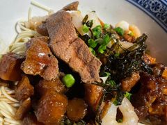 八宝辣酱面-沪西老弄堂面馆(定西路店)