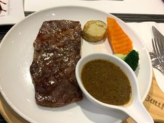 -斗牛士牛排餐厅(嘉里汇店)