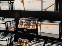 -Laderach 莱德拉(上海环贸iapm店)