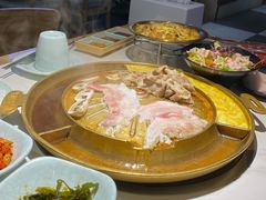 -猪啊牛呀羊啊铜盘烤肉(正大广场店)