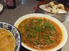 -荣家小吃(紫阳街店)