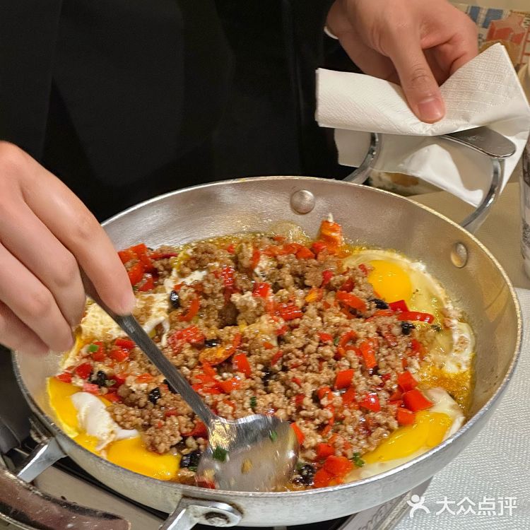 在长沙！真的喜欢这种精致湘菜馆！