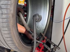 -捷之洁·米其林轮胎汽车维修保养(浦江镇江月路店)